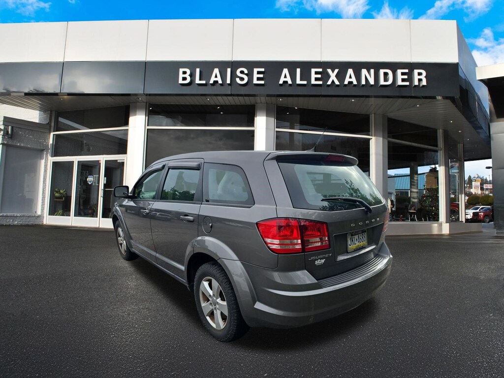 Used 2013 Dodge Journey SE SUV