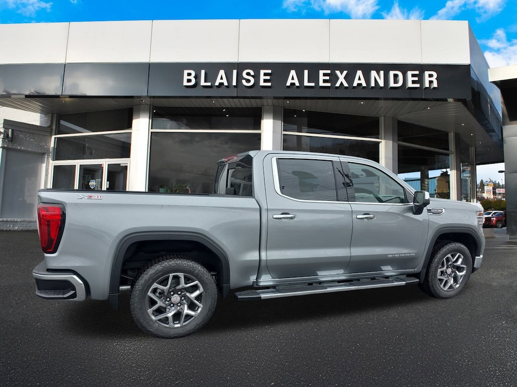 New 2026 GMC Sierra 1500 SLT Truck Crew Cab