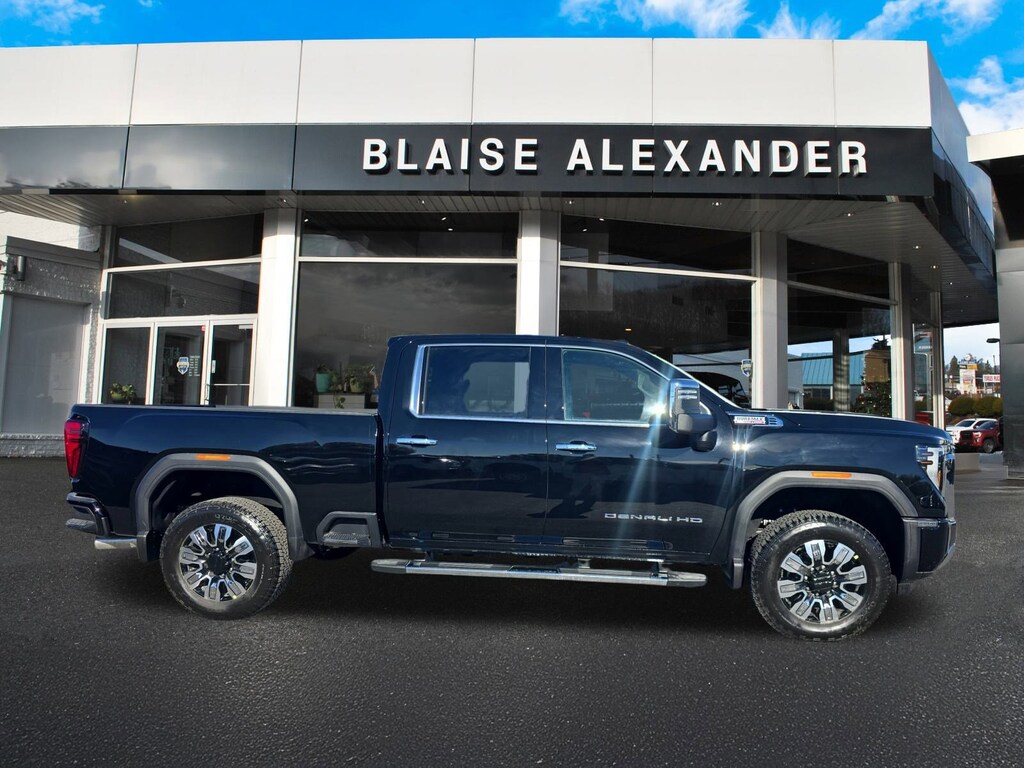 New 2026 GMC Sierra 2500 HD Denali Truck Crew Cab