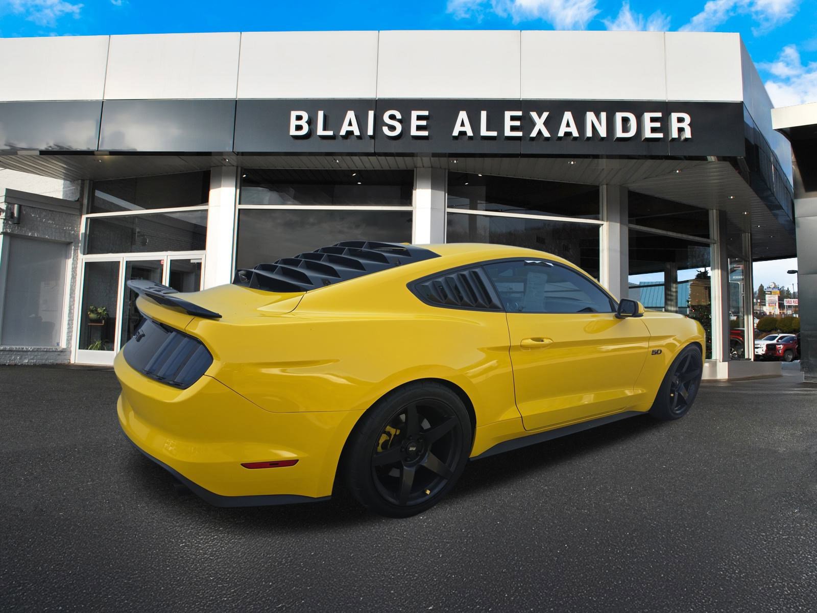 2017 Ford Mustang GT photo 4