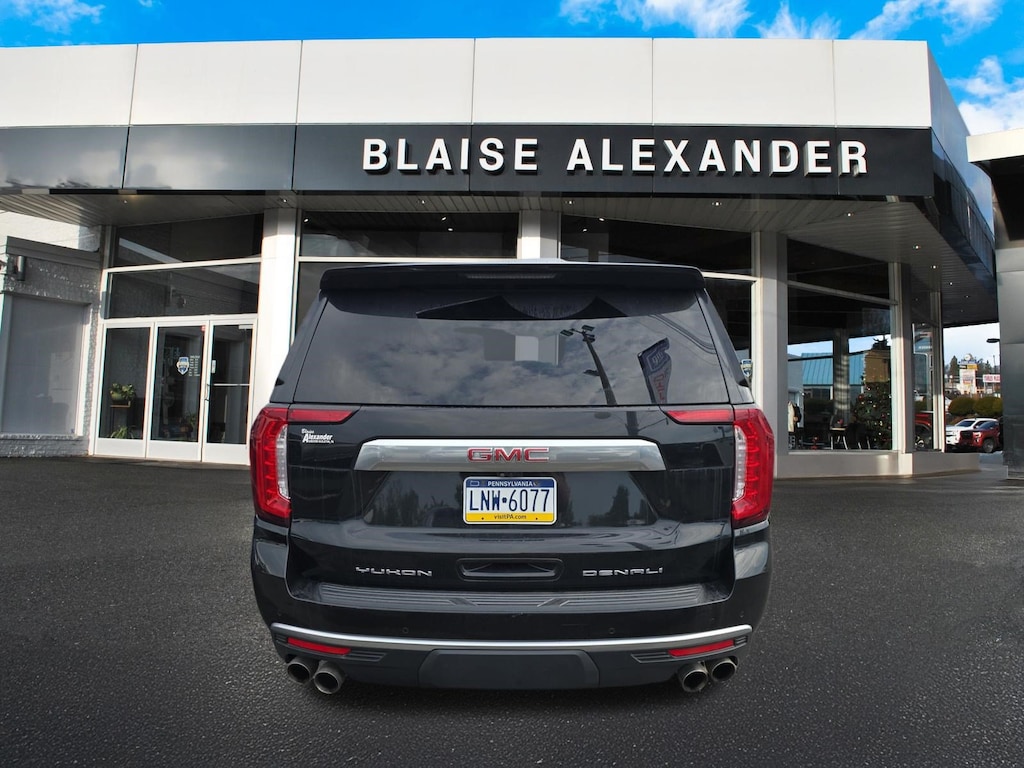 Used 2023 GMC Yukon XL Denali SUV