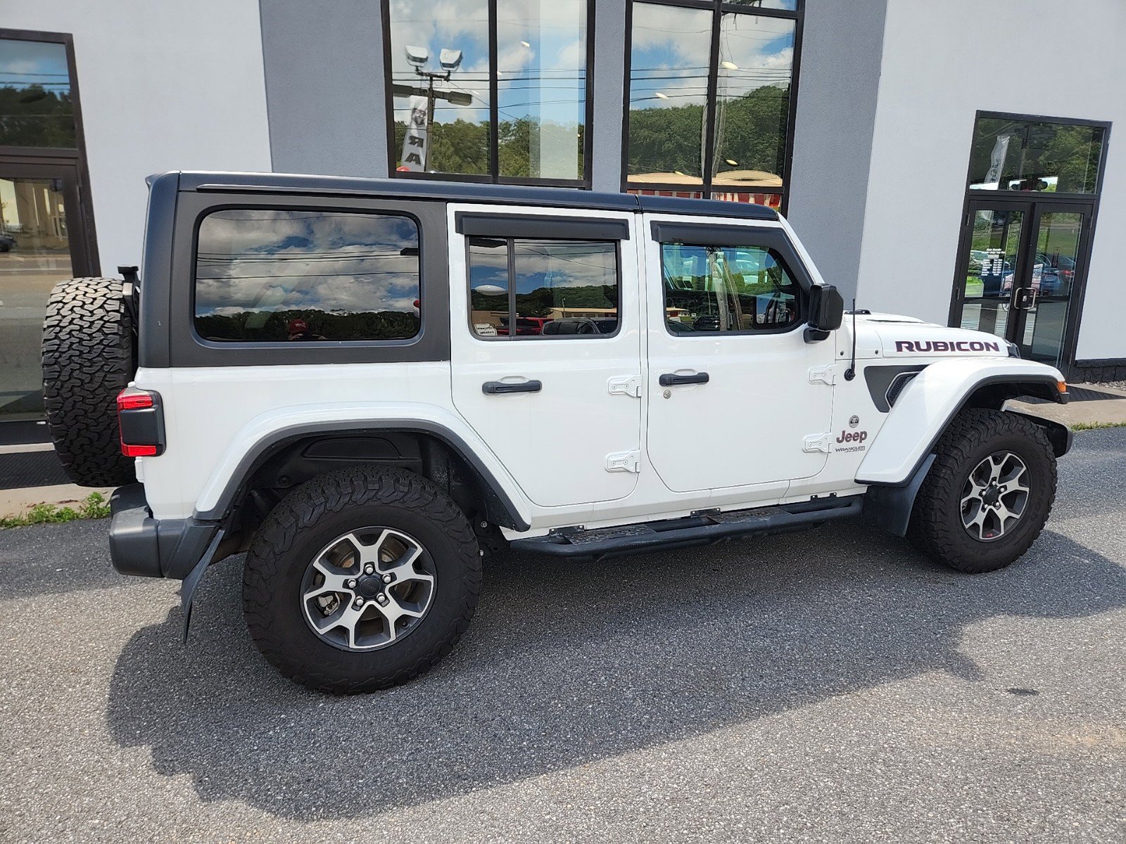 Used 2021 Jeep Wrangler Unlimited Rubicon with VIN 1C4HJXFN7MW596366 for sale in Hazle Township, PA