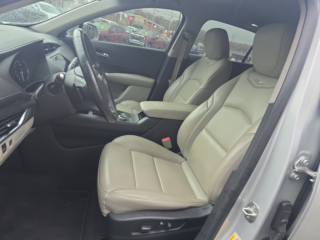 Used 2020 CADILLAC XT4 Premium Luxury SUV