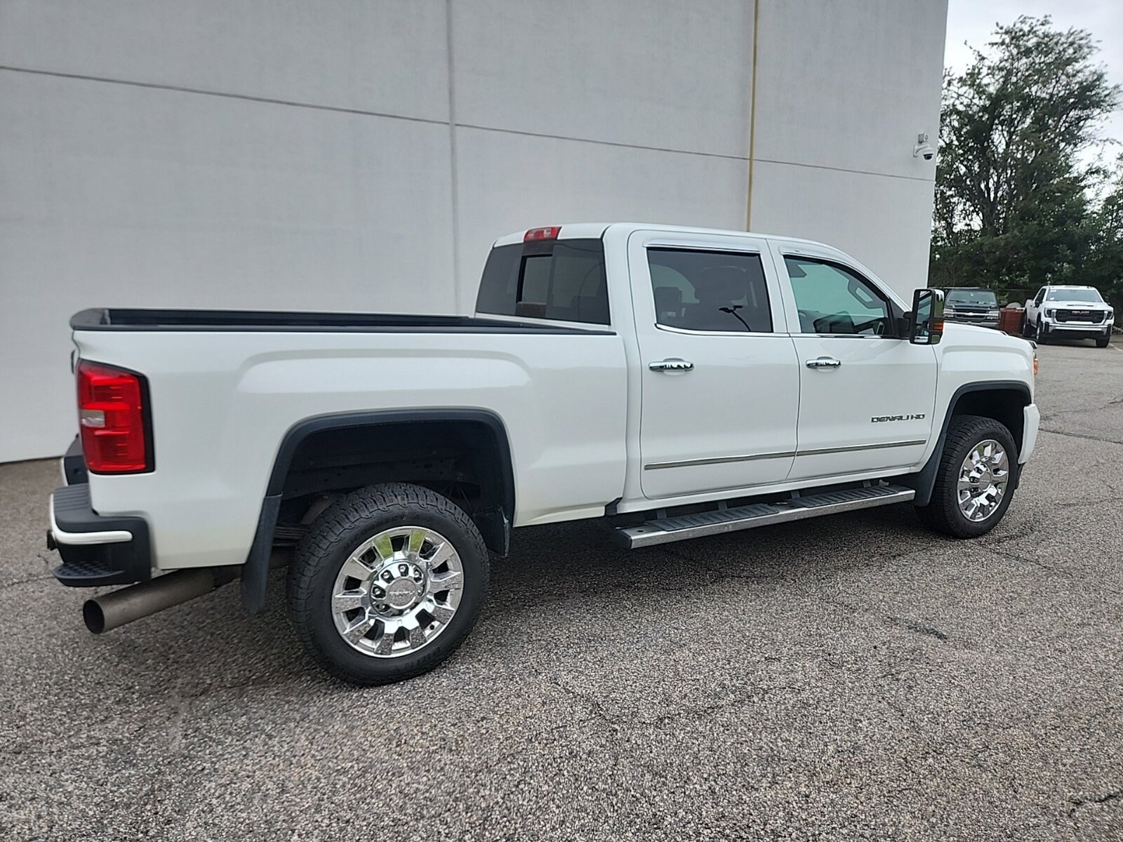 Used 2016 GMC Sierra 2500 Denali HD Denali with VIN 1GT12UE83GF143794 for sale in Hazle Township, PA