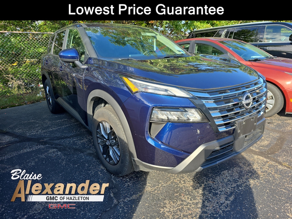 Used 2026 Nissan Rogue SV SUV