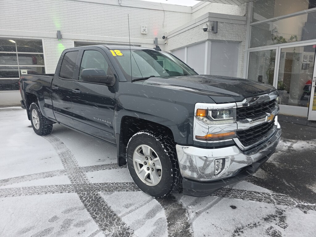 Used 2018 Chevrolet Silverado 1500 LT w/1LT Truck Double Cab