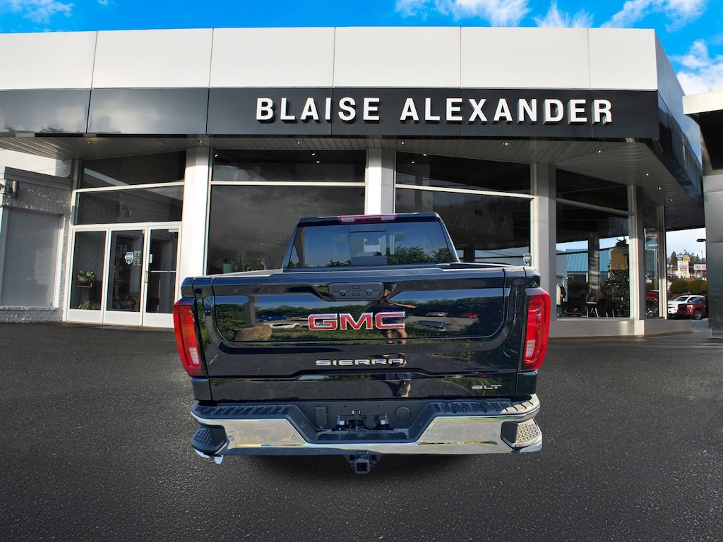 New 2026 GMC Sierra 1500 SLT Truck Crew Cab