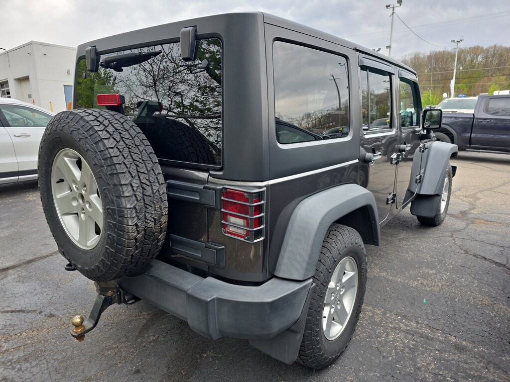 Used 2017 Jeep Wrangler JK Unlimited Sport 4x4 SUV