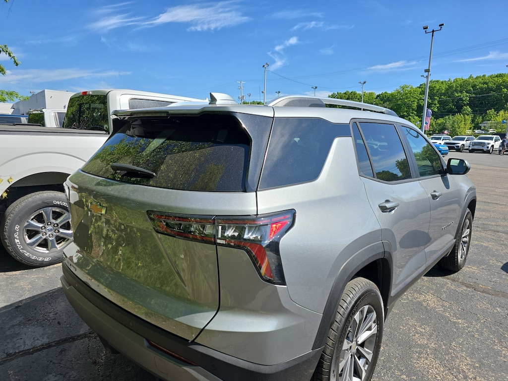 Used 2025 Chevrolet Equinox LT SUV