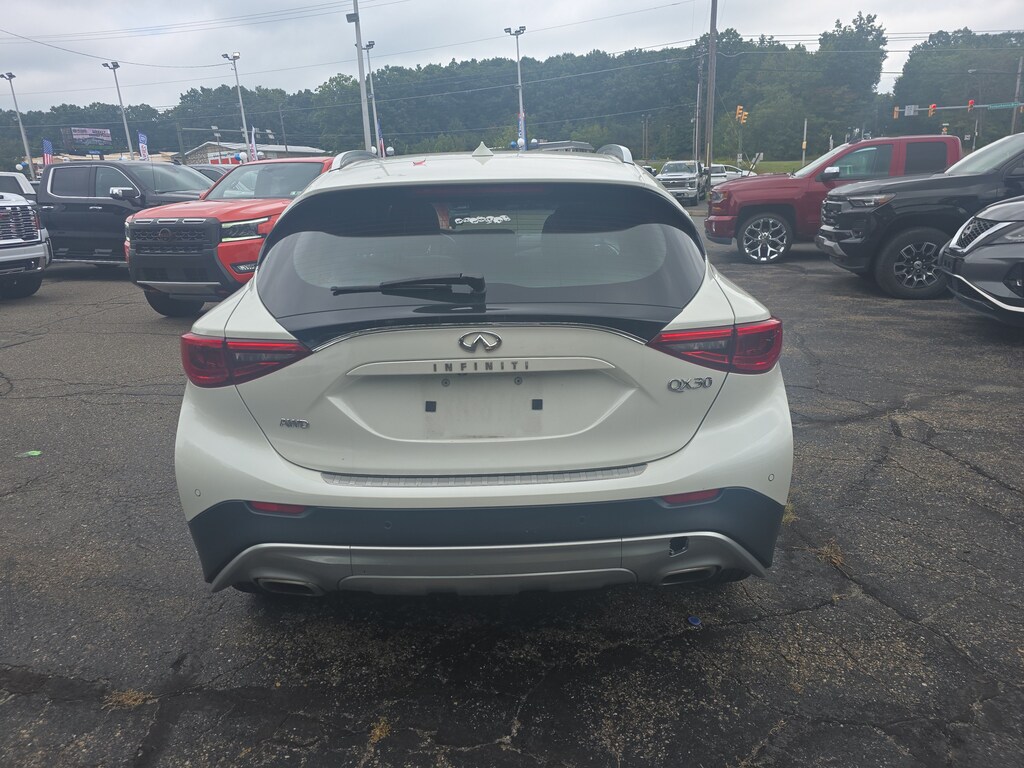 Used 2017 INFINITI QX30 Premium SUV