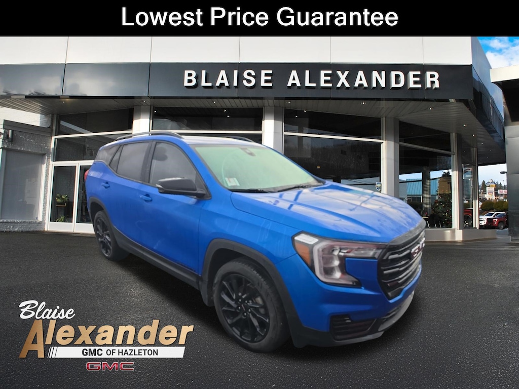 Used 2024 GMC Terrain SLE SUV