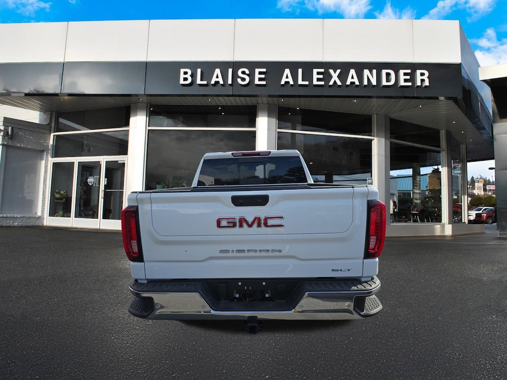 New 2026 GMC Sierra 1500 SLT Truck Crew Cab