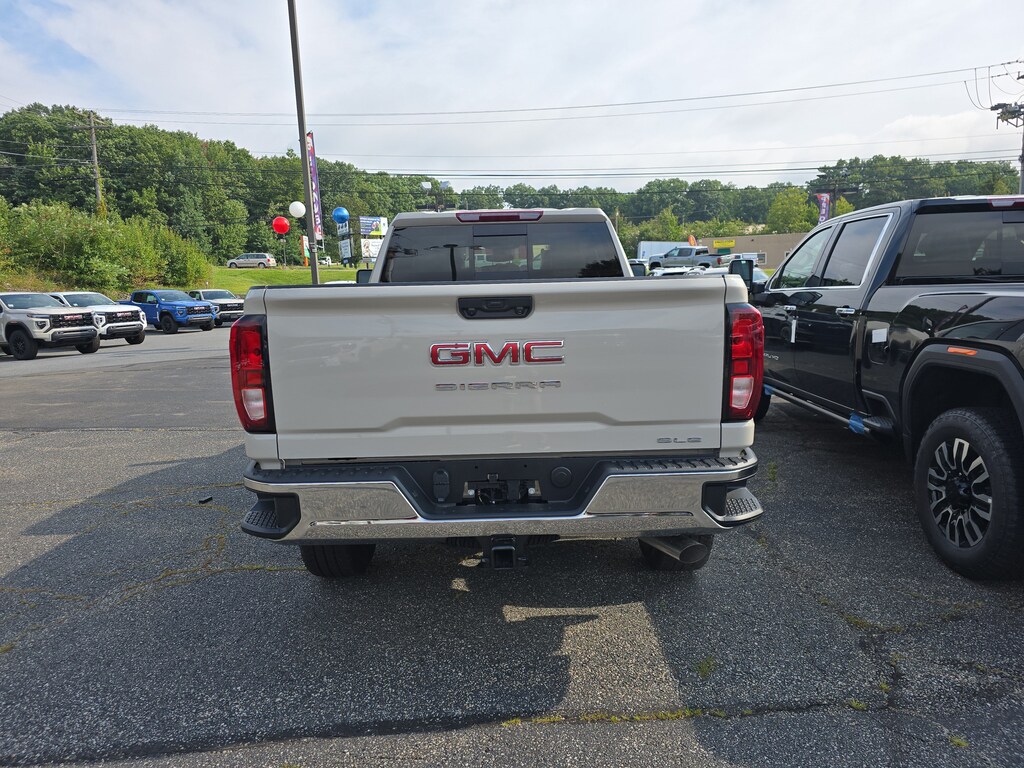 New 2026 GMC Sierra 2500 HD SLE Truck Double Cab