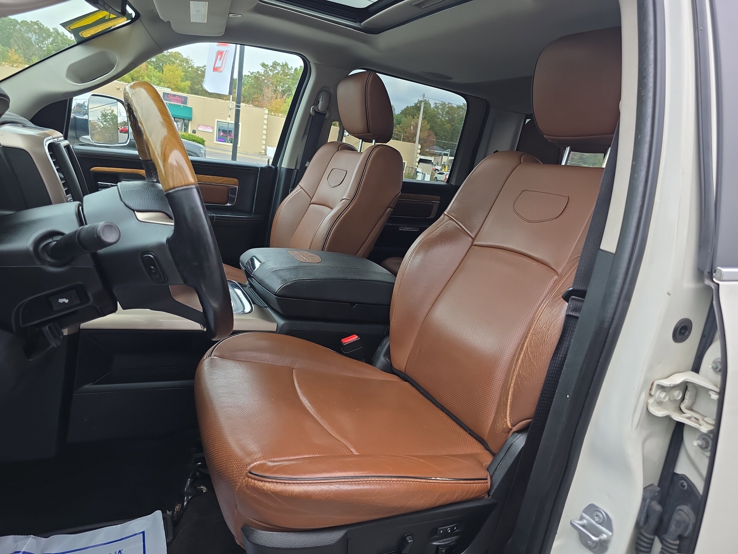 2017 Ram 1500 Longhorn photo 2