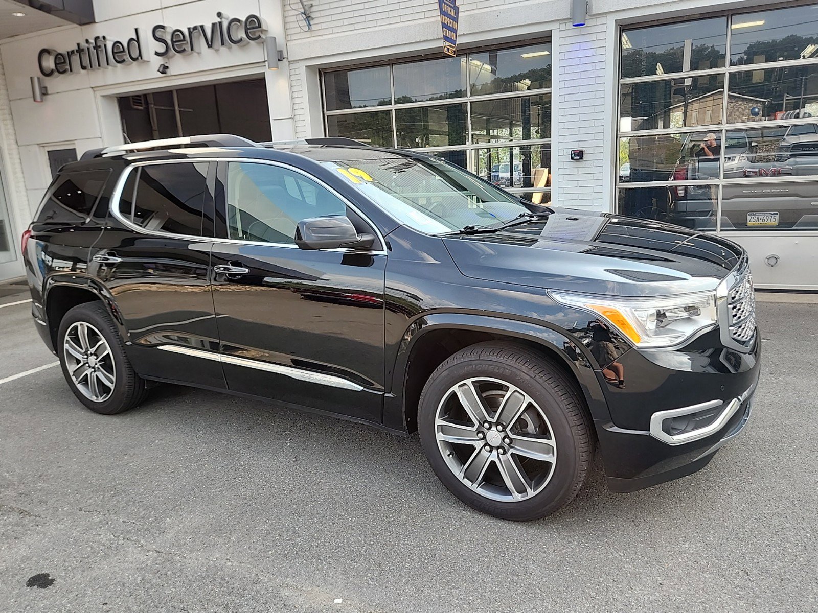 Used 2019 GMC Acadia Denali with VIN 1GKKNXLS5KZ109055 for sale in Hazle Township, PA