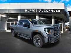 2025 GMC Sierra 3500 HD Denali Truck Crew Cab