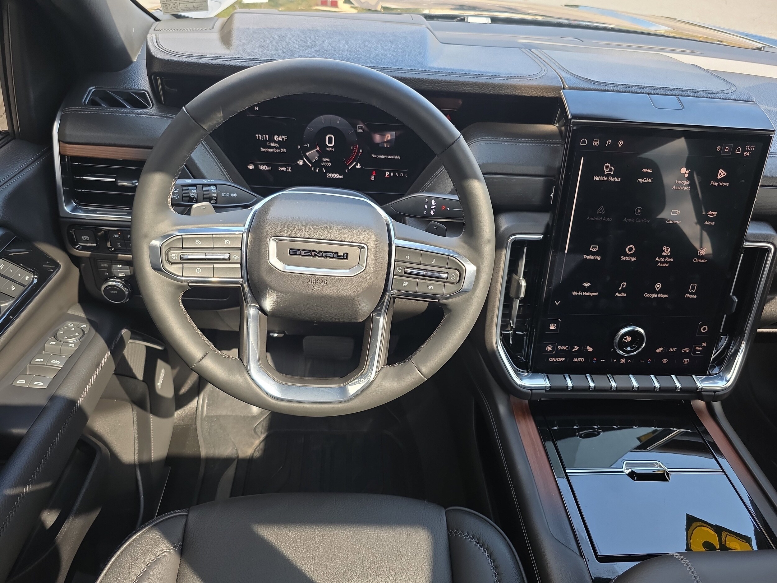2025 Gmc Yukon Denali photo 2