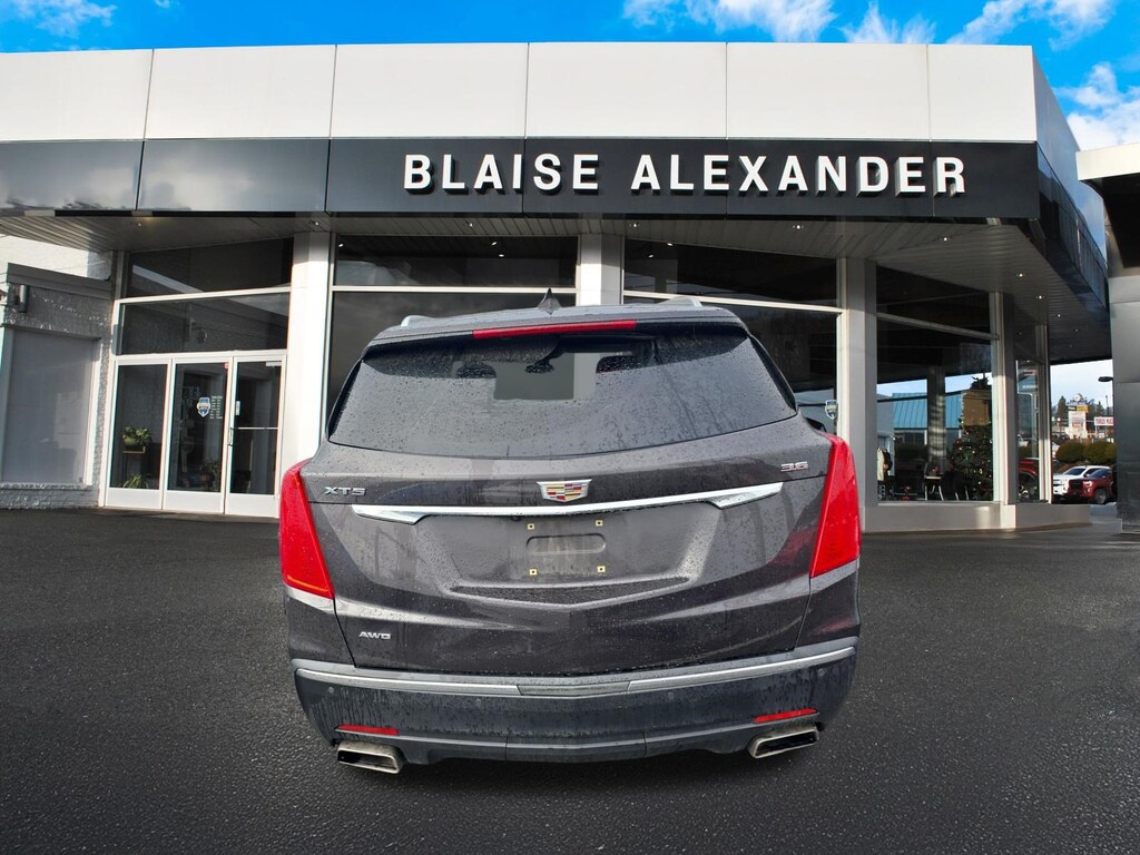 Used 2018 CADILLAC XT5 Premium Luxury SUV