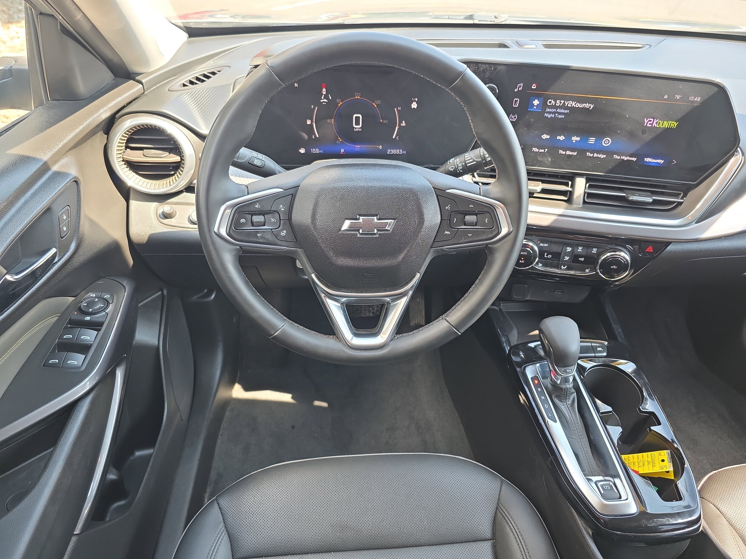2024 Chevrolet Trax ACTIV photo 2