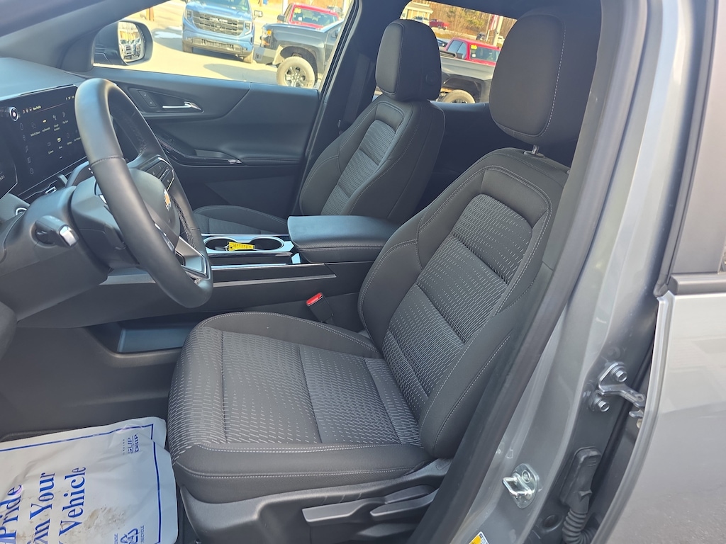 Used 2025 Chevrolet Equinox LT SUV