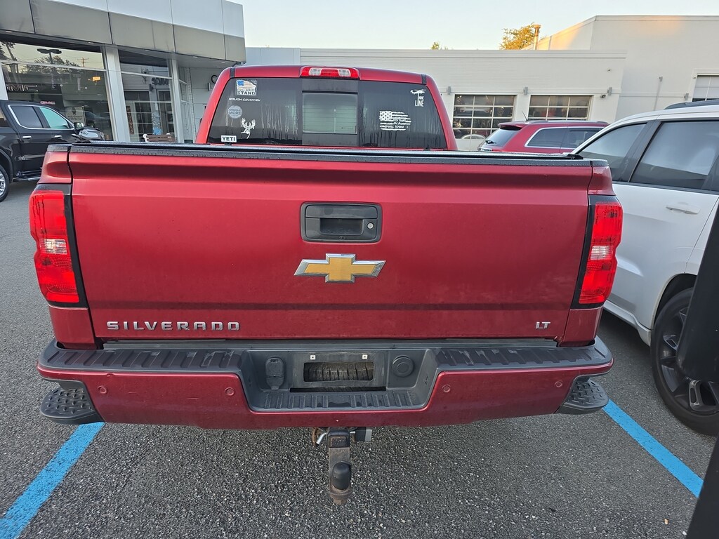 Used 2018 Chevrolet Silverado 1500 LT w/2LT Truck Crew Cab