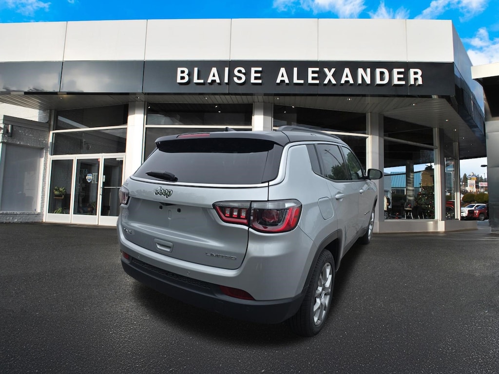 Used 2025 Jeep Compass Limited SUV
