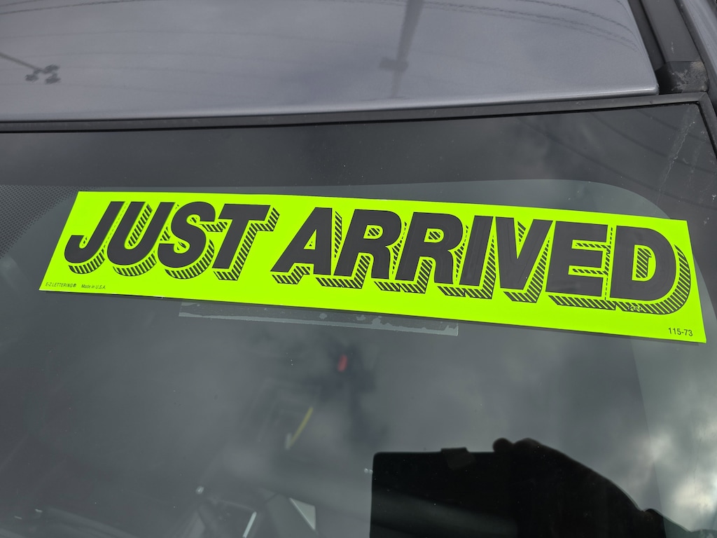 Used 2025 Mitsubishi Outlander Sport 2.0 ES SUV