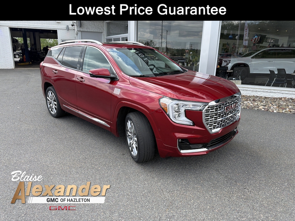 Used 2023 GMC Terrain Denali SUV