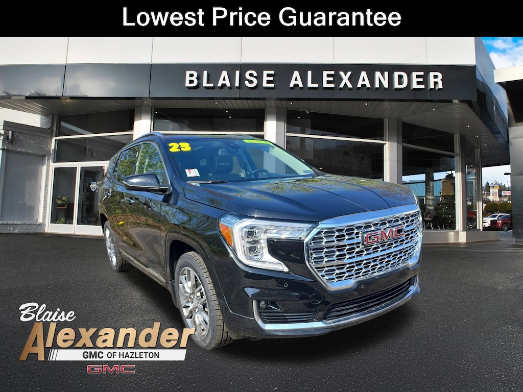 Used 2023 GMC Terrain Denali SUV