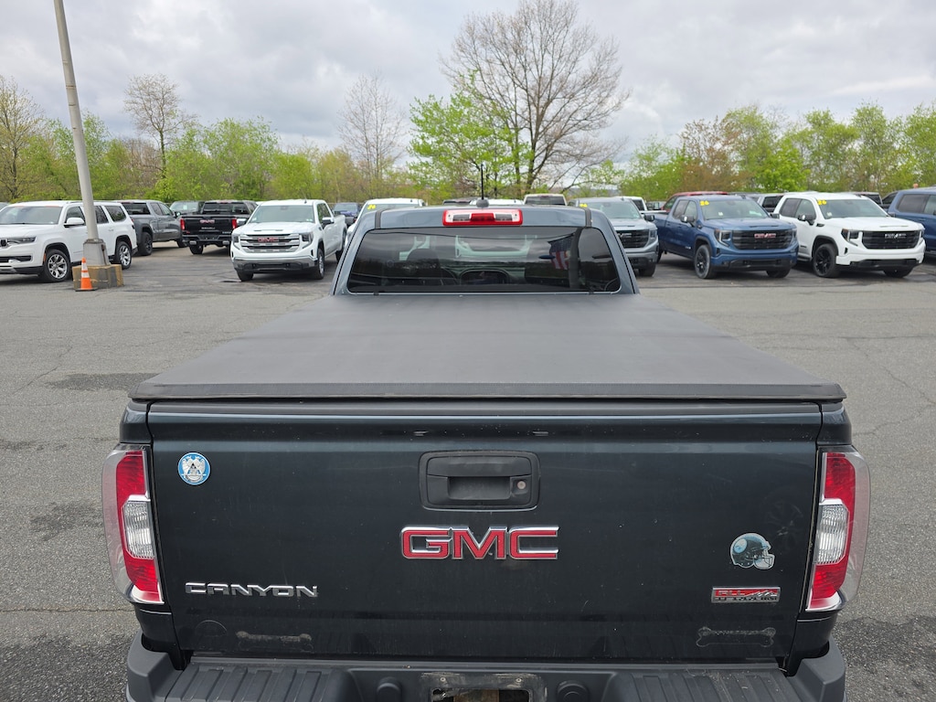 Used 2015 GMC Canyon SLE Truck Extended Cab