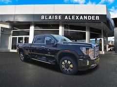 2025 GMC Sierra 2500 HD Denali Truck Crew Cab