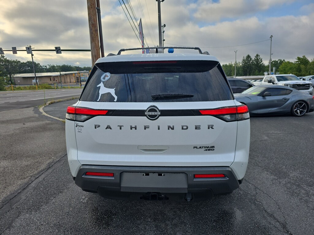 Used 2026 Nissan Pathfinder Platinum SUV