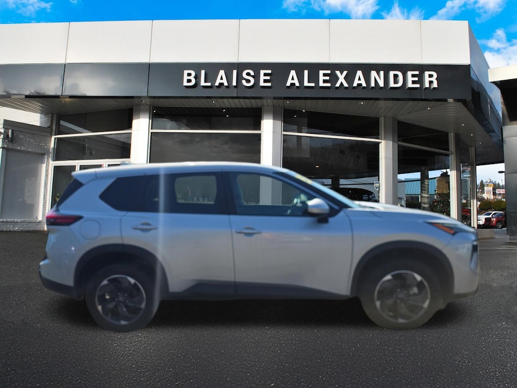 Used 2025 Nissan Rogue SV SUV