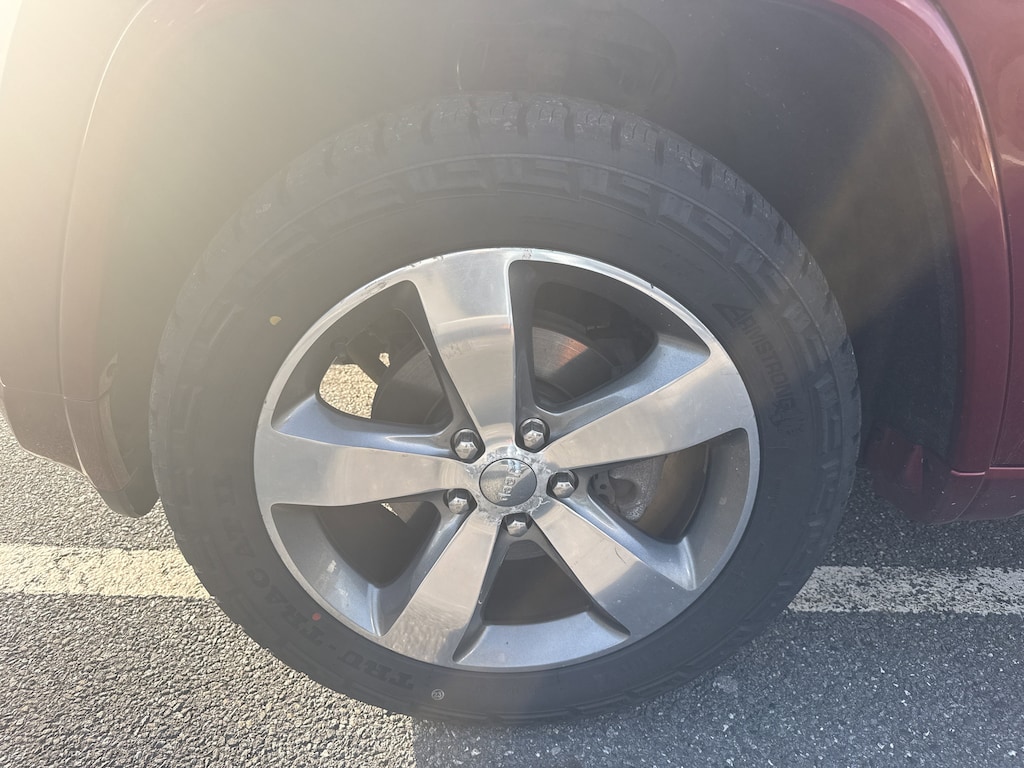 Used 2014 Jeep Grand Cherokee Overland 4x4 SUV