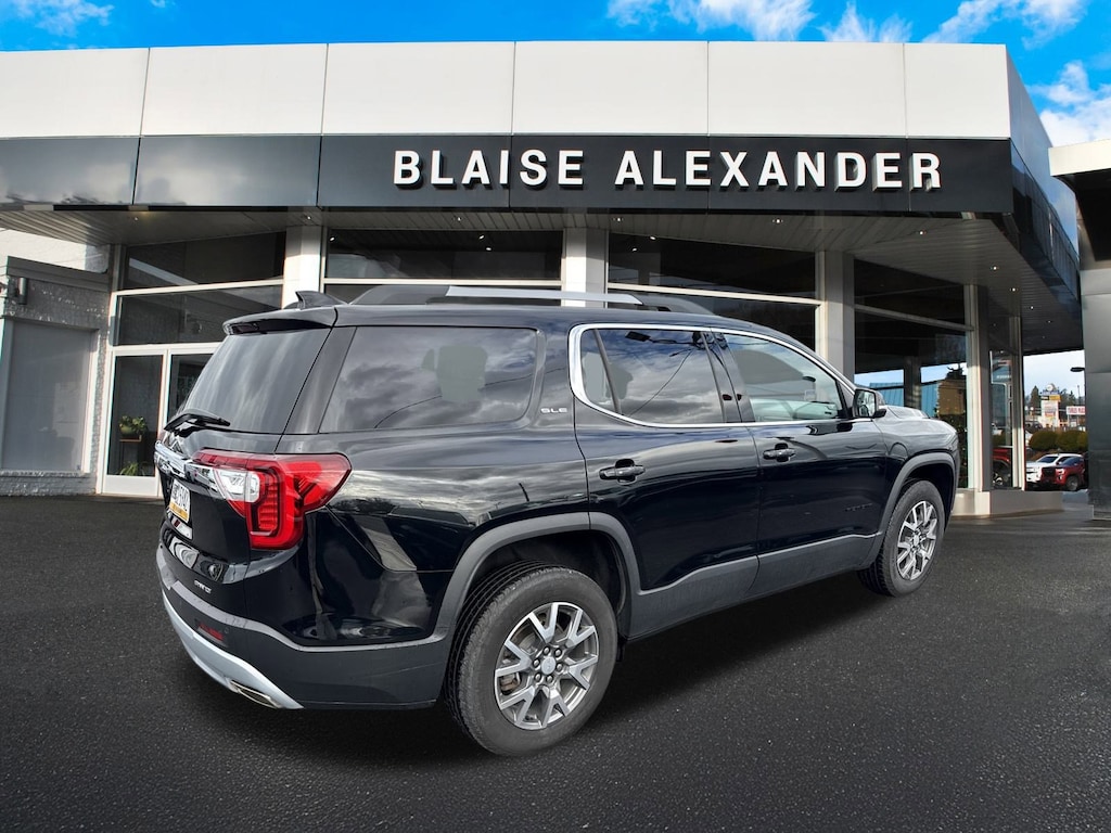 Used 2023 GMC Acadia SLE SUV