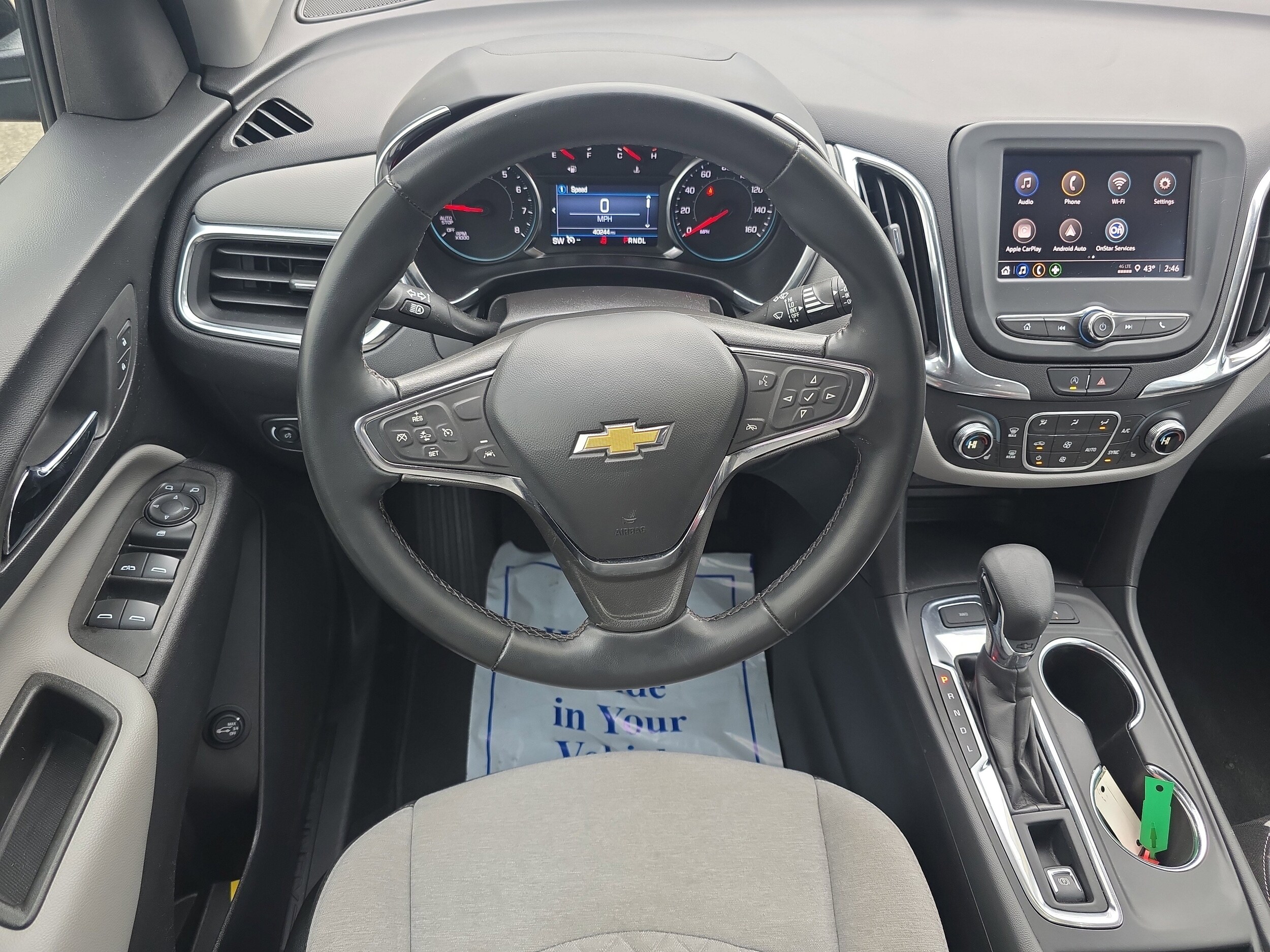 2024 Chevrolet Equinox LT photo 3