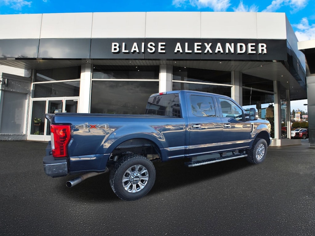 Used 2017 Ford F-250 Truck Crew Cab