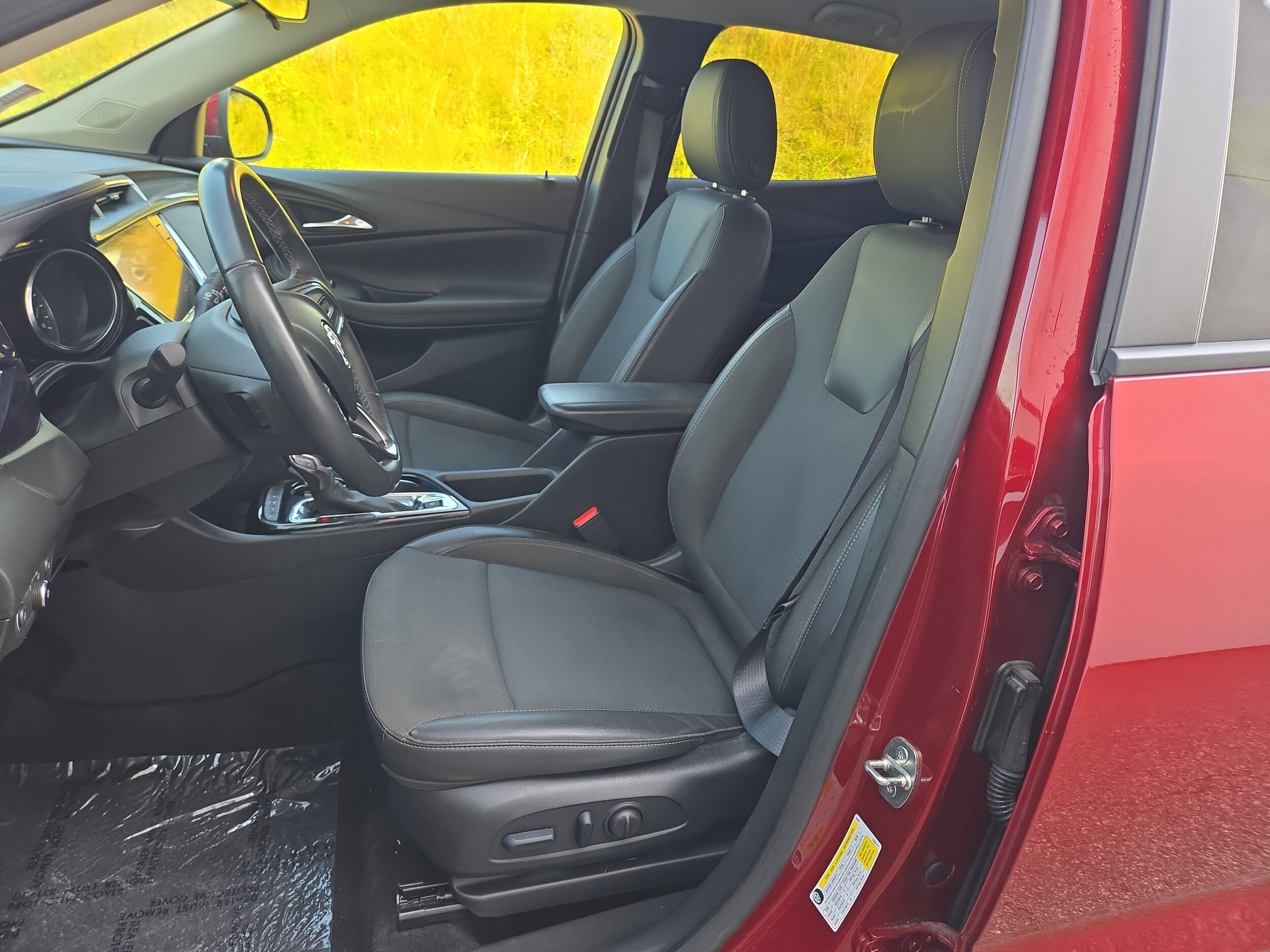 2023 Buick Encore GX Select photo 2