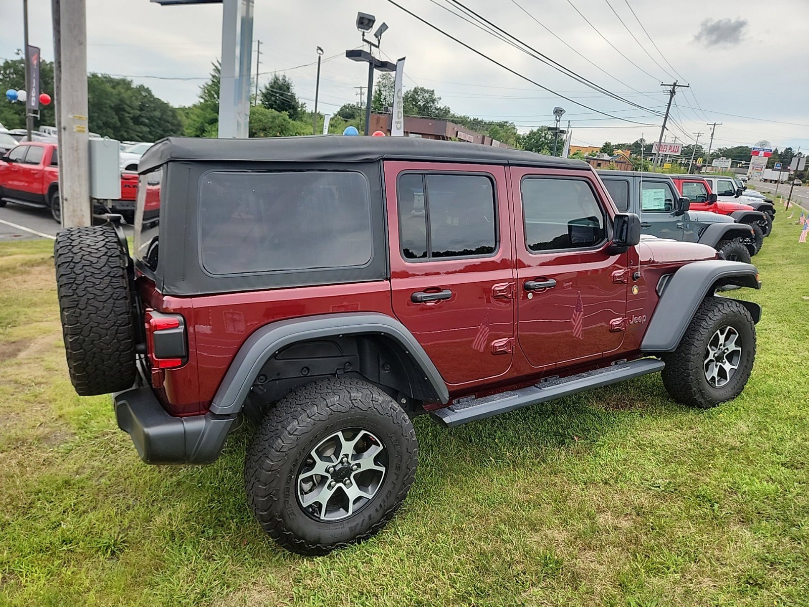 Used 2022 Jeep Wrangler Unlimited Rubicon with VIN 1C4HJXFG8NW124387 for sale in Hazle Township, PA