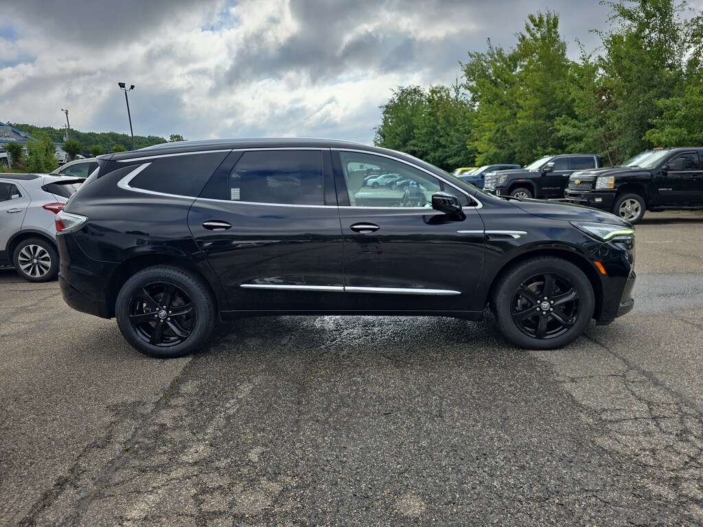 Used 2024 Buick Enclave Premium SUV
