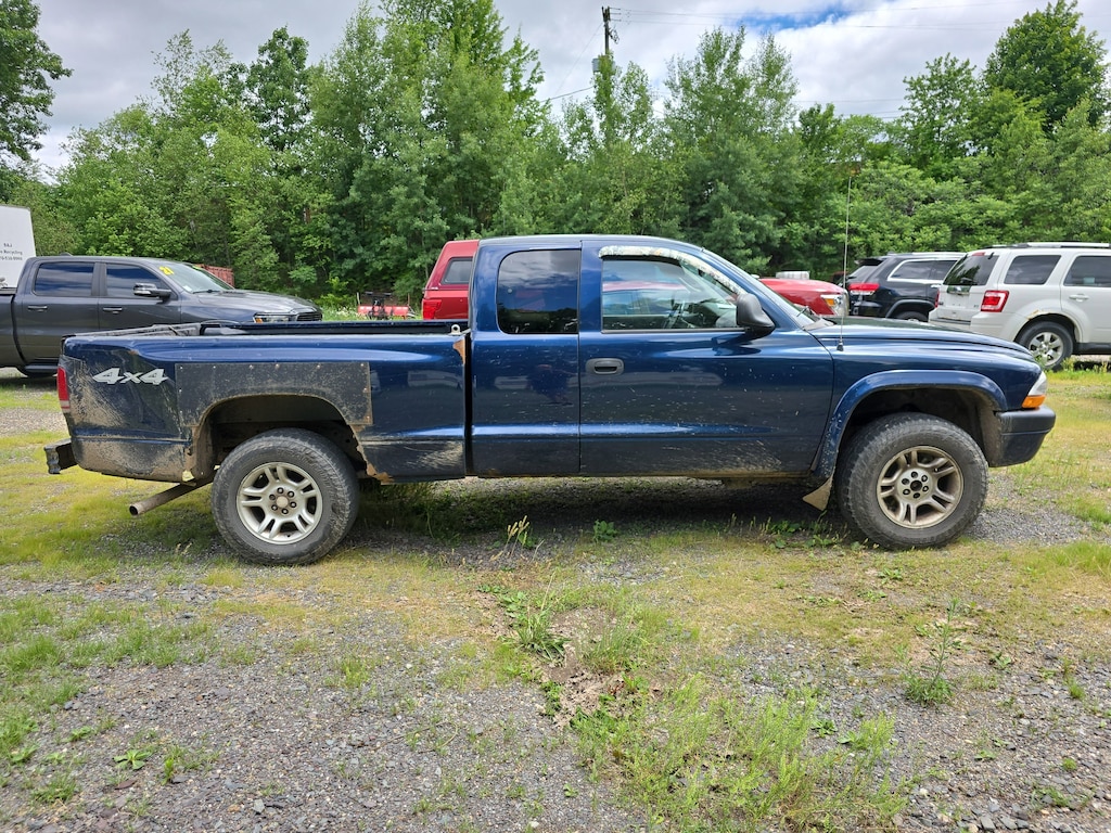Used 2004 Dodge Dakota Sport Truck Club Cab