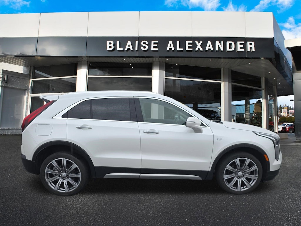 Used 2023 CADILLAC XT4 Premium Luxury SUV