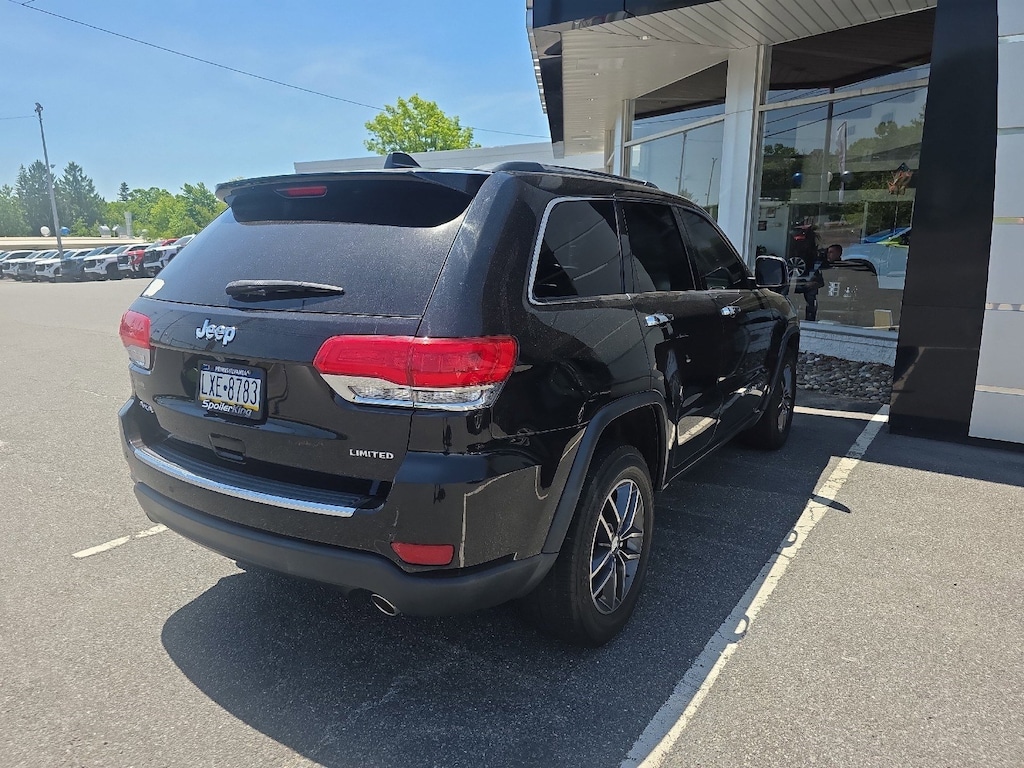 Used 2017 Jeep Grand Cherokee Limited 4x4 SUV