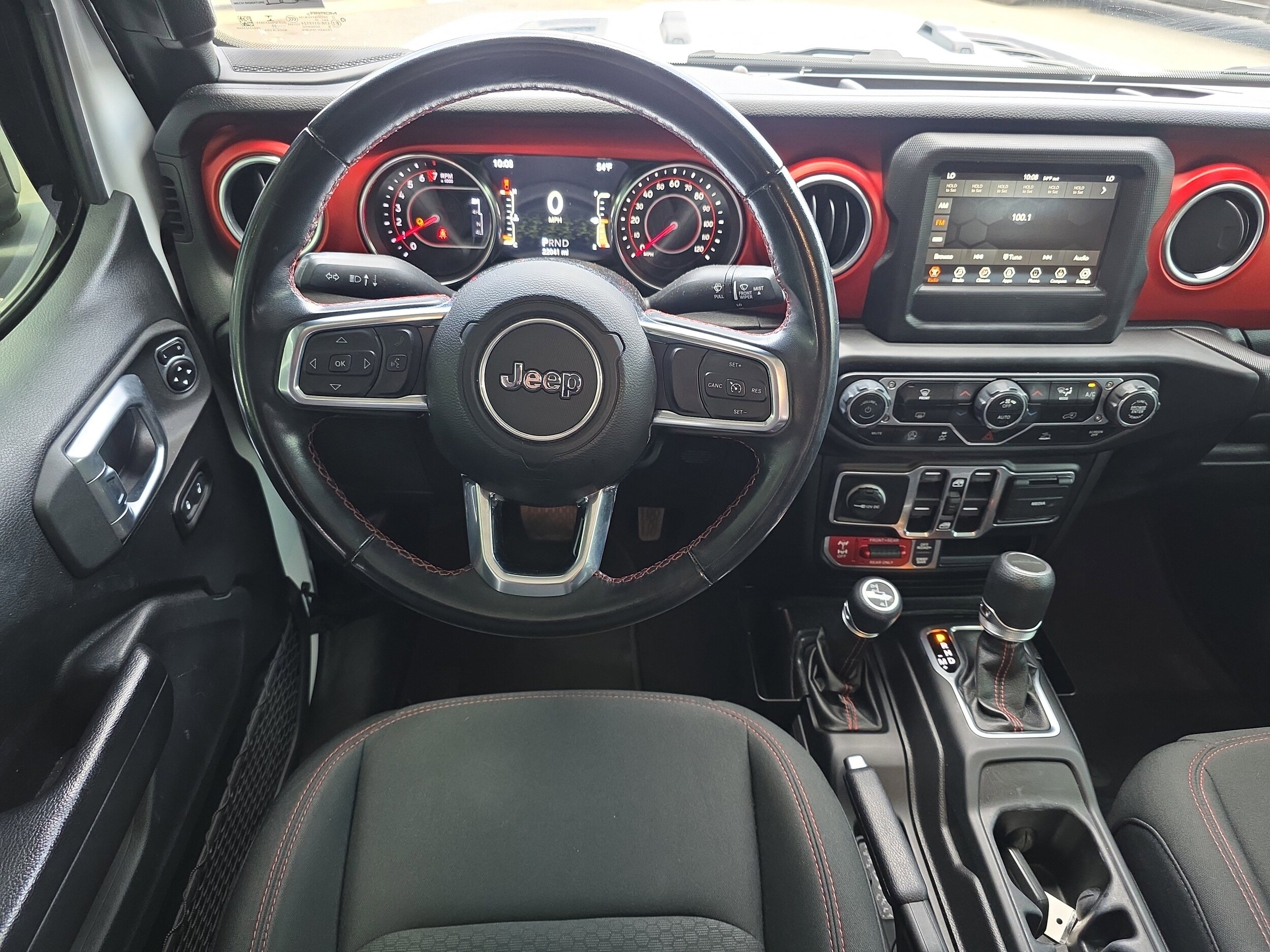 2020 Jeep Gladiator Rubicon photo 3