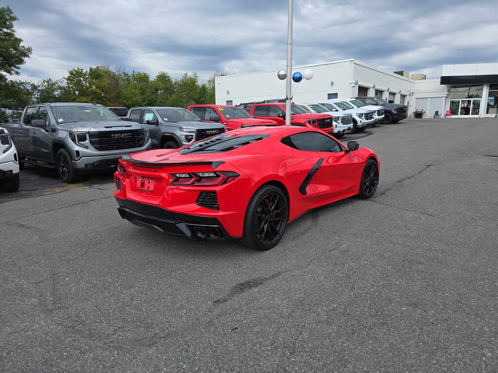 Used 2024 Chevrolet Corvette Stingray w/2LT Coupe