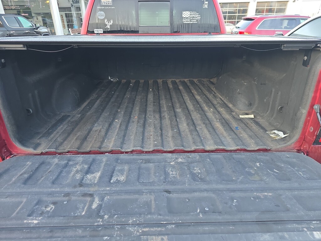 Used 2018 Chevrolet Silverado 1500 LT w/2LT Truck Crew Cab