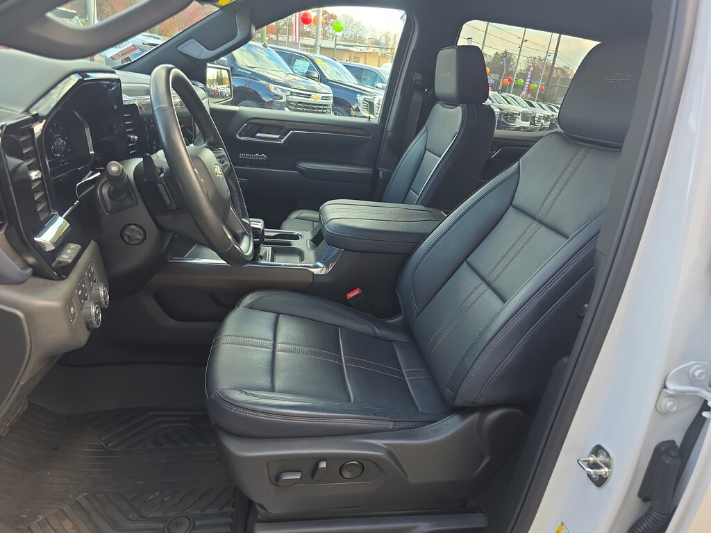 Used 2024 Chevrolet Silverado 1500 High Country Truck Crew Cab