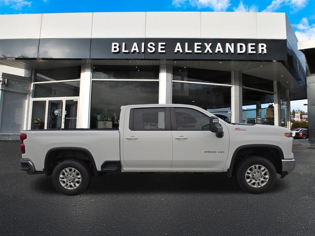 Used 2024 Chevrolet Silverado 2500 HD LT Truck Crew Cab