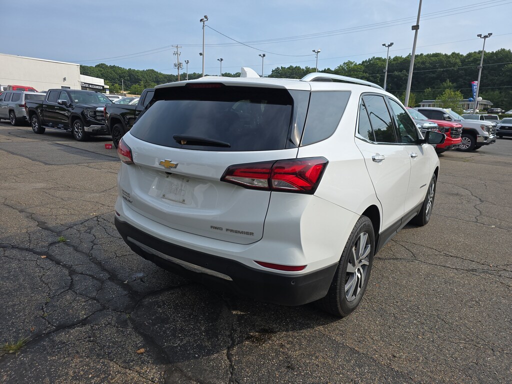 Used 2024 Chevrolet Equinox Premier SUV