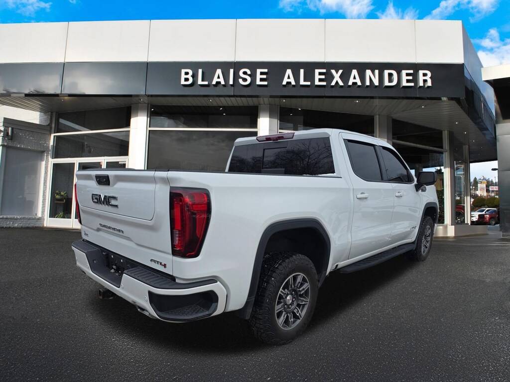 Used 2024 GMC Sierra 1500 AT4 Truck Crew Cab